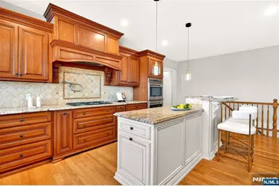 125 E Gramercy Place, Glen Rock, NJ 07452 - Photo 19