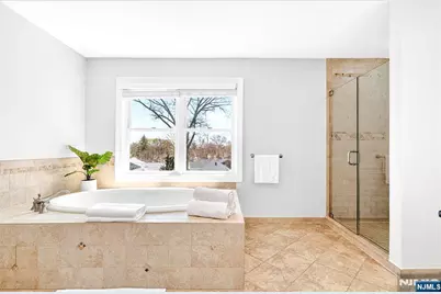 125 E Gramercy Place, Glen Rock, NJ 07452 - Photo 29