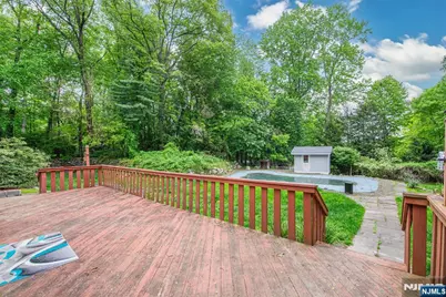 115 Hampshire Hill Road, Upper Saddle River, NJ 07458 - Photo 31