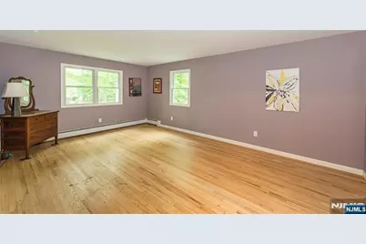 115 Hampshire Hill Road, Upper Saddle River, NJ 07458 - Photo 17