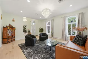 26 Madison Ave, Hasbrouck Heights, NJ 07604 - Photo 11
