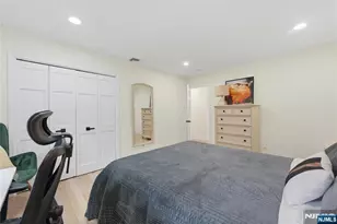 26 Madison Ave, Hasbrouck Heights, NJ 07604 - Photo 27