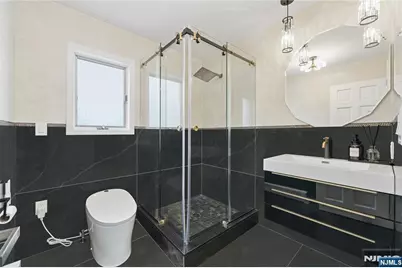 26 Madison Avenue, Hasbrouck Heights, NJ 07604 - Photo 23