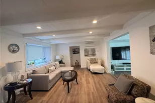 347 Forest Ave, Paramus, NJ 07652 - Photo 9