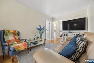 2215 N Central Road 4A, Fort Lee, NJ 07024 - Photo 3