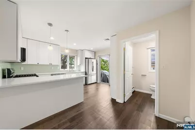 415 Lawton Avenue A #A, Cliffside Park, NJ 07010 - Photo 9