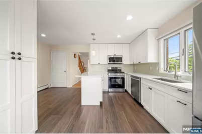 415 Lawton Avenue A #A, Cliffside Park, NJ 07010 - Photo 11