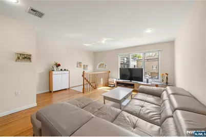 415 Lawton Avenue A #A, Cliffside Park, NJ 07010 - Photo 3
