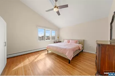 415 Lawton Avenue A #A, Cliffside Park, NJ 07010 - Photo 15
