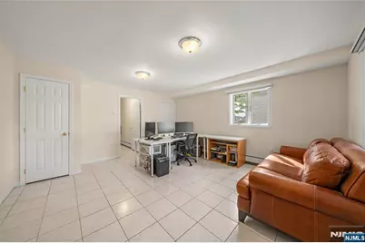 415 Lawton Avenue A #A, Cliffside Park, NJ 07010 - Photo 21