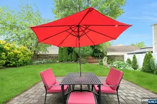 320 W Clinton Ave, Bergenfield, NJ 07621 - Photo 29