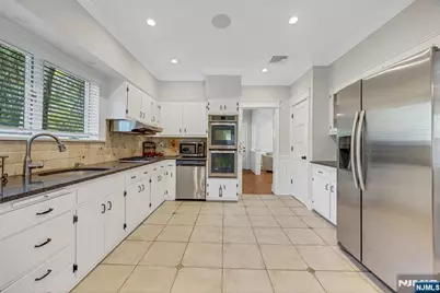 228 Miller Road, Mahwah, NJ 07430 - Photo 9