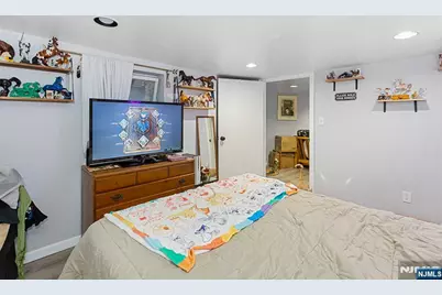 140 Nagle Street, Paterson, NJ 07501 - Photo 27