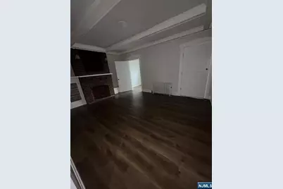 84 Hadley Avenue, Clifton, NJ 07011 - Photo 3