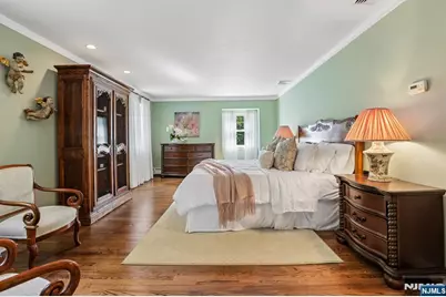 306 Windham Court, Wyckoff Township, NJ 07481 - Photo 33