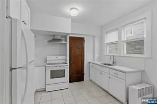 465 Oakdene Ave 1, Cliffside Park, NJ 07010 - Photo 15
