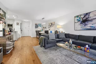 555 North Ave 1V, Fort Lee, NJ 07024 - Photo 5