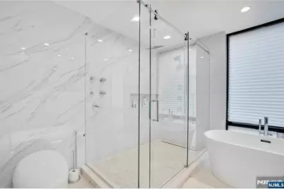 7 Adelaide, Edgewater, NJ 07020 - Photo 13