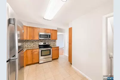 284 Eagle Street, North Arlington, NJ 07031 - Photo 9