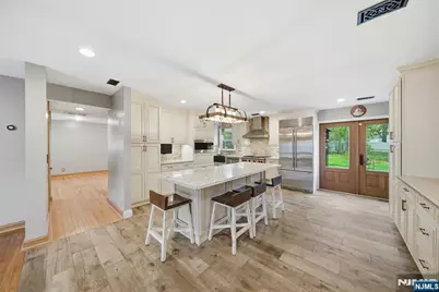 14 Donato Drive, Cedar Grove, NJ 07009 - Photo 7