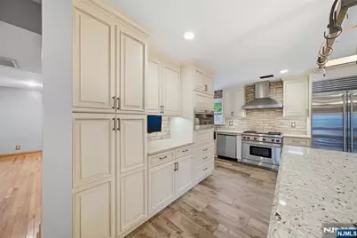 14 Donato Drive, Cedar Grove, NJ 07009 - Photo 13