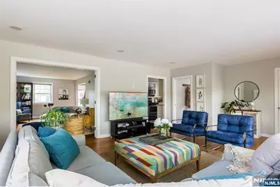 199 Stonehouse Road, Bloomfield, NJ 07028 - Photo 11
