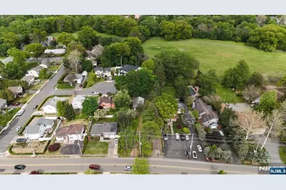 3-23 Saddle River Road, Fair Lawn, NJ 07410 - Photo 3