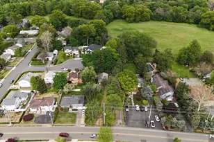 3-23 Saddle River Rd, Fair Lawn, NJ 07410 - Photo 3