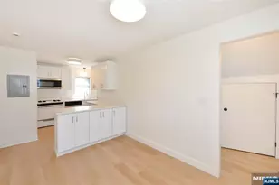 244 Van Winkle Ave 2, Hawthorne, NJ 07506 - Photo 5