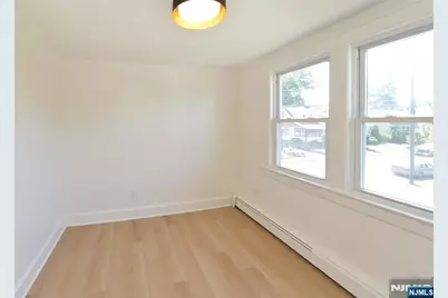 244 Van Winkle Avenue 2 #2, Hawthorne, NJ 07506 - Photo 13