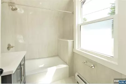 244 Van Winkle Avenue 2 #2, Hawthorne, NJ 07506 - Photo 11