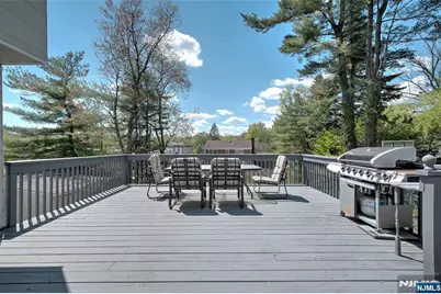 13 Hazel Avenue, Livingston, NJ 07039 - Photo 11