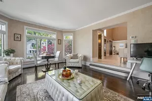 1115 Arcadian Way, Fort Lee, NJ 07024 - Photo 11