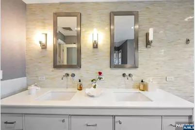 1115 Arcadian Way, Fort Lee, NJ 07024 - Photo 31