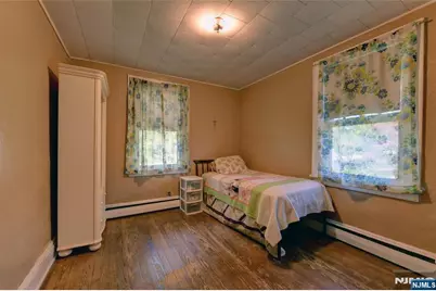 86 Greenwood Avenue, Pequannock Township, NJ 07440 - Photo 23