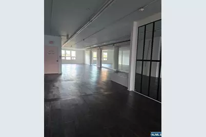665 Anderson Avenue 3rd Fl #3rd FL, Cliffside Park, NJ 07010 - Photo 3