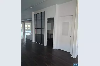 665 Anderson Avenue 3rd Fl #3rd FL, Cliffside Park, NJ 07010 - Photo 1