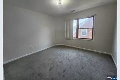 226 Newark Avenue 2 #2, Lyndhurst Township, NJ 07071 - Photo 11