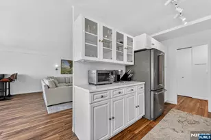 926 Bloomfield Ave 3A, Glen Ridge, NJ 07028 - Photo 17