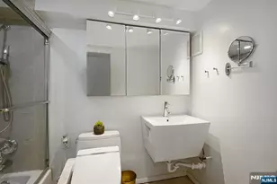 212 9th Street 4B, Jersey City, NJ 07302 - Photo 7