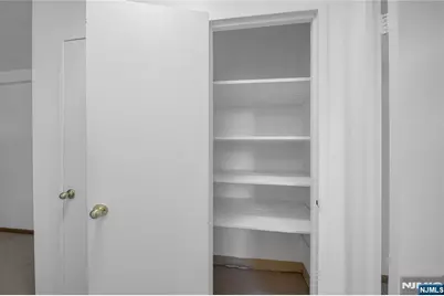 2345 Linwood Avenue 1E #1E, Fort Lee, NJ 07024 - Photo 17