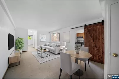 2345 Linwood Avenue 1E #1E, Fort Lee, NJ 07024 - Photo 1