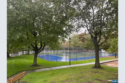 2417 Stanhope Court, Mahwah, NJ 07430 - Photo 27