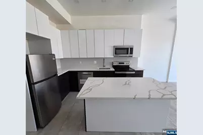 30 Howe Avenue 303 #303, Passaic, NJ 07055 - Photo 3