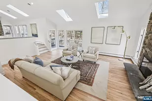 11 Carlough Rd, Upper Saddle River, NJ 07458 - Photo 5