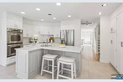 11 Carlough Road, Upper Saddle River, NJ 07458 - Photo 13