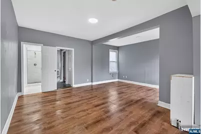 127 Lyons Avenue, Newark, NJ 07112 - Photo 9