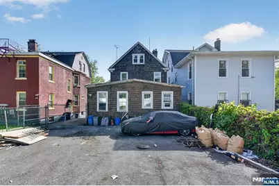 127 Lyons Avenue, Newark, NJ 07112 - Photo 31