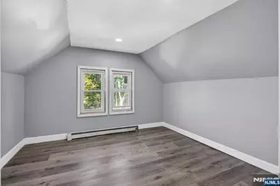 127 Lyons Avenue, Newark, NJ 07112 - Photo 23