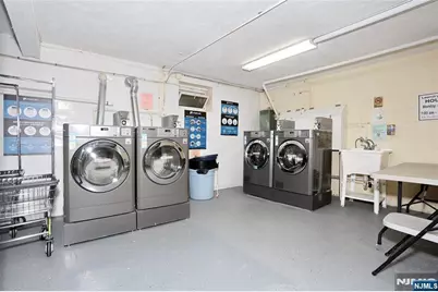 605 Grove Street, Clifton, NJ 07013 - Photo 33